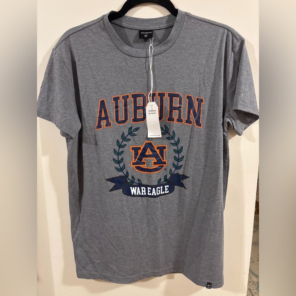 Hype and Vice Auburn University Gray Graphic Tee, Small